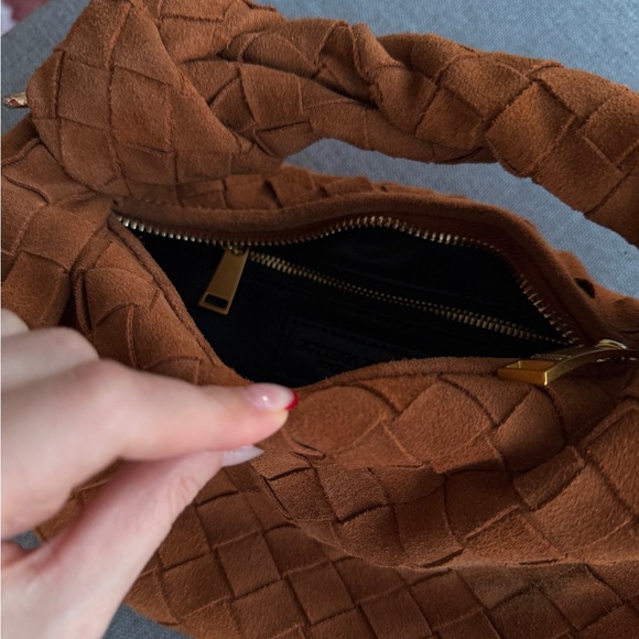 Real Suede Bag with Gold Chain - Picture 6 of 6